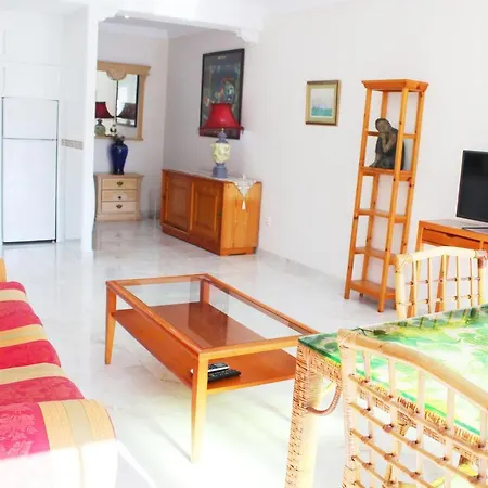 Daire Soleado Apartamento Torrrecilla Beach *